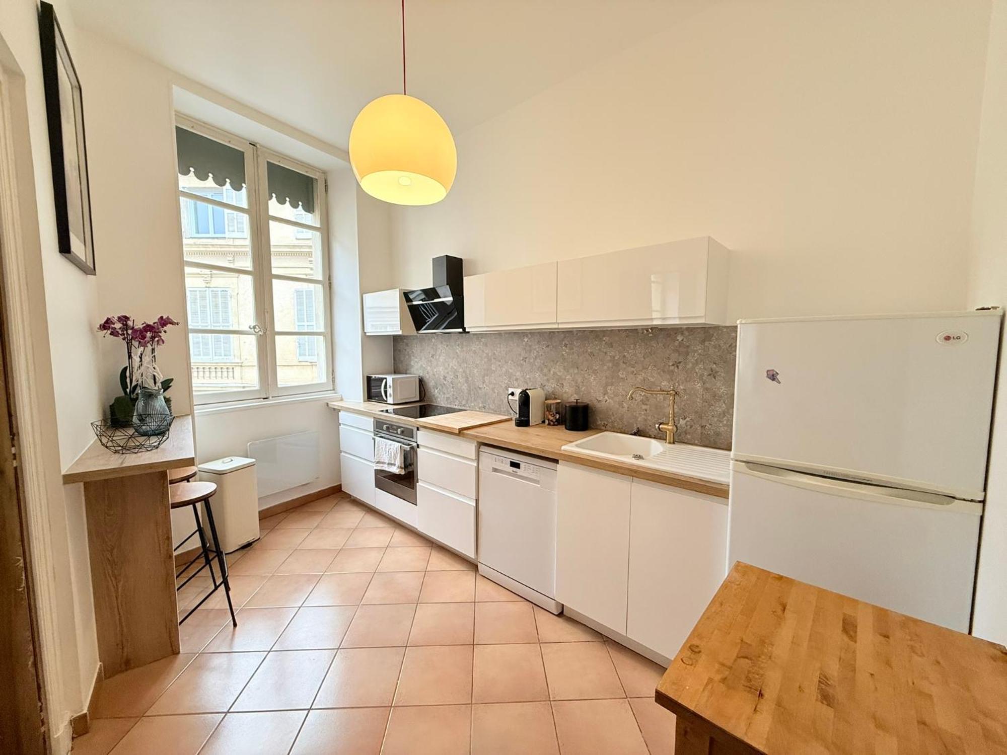 El Carmen 60m2 - Centre Gare Tgv - Wifi Apartment Nimes