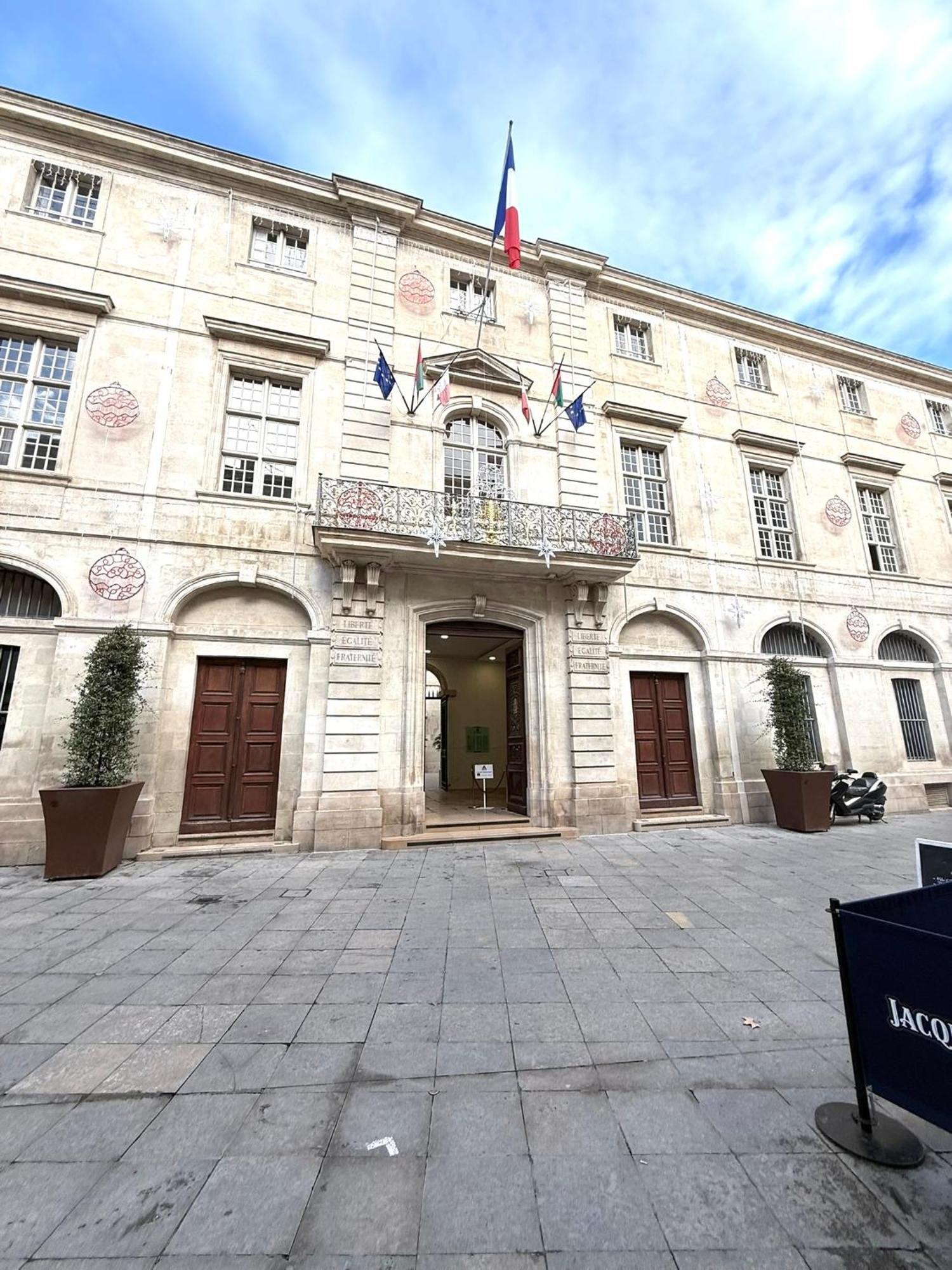 El Carmen 60m2 - Centre Gare Tgv - Wifi Nimes